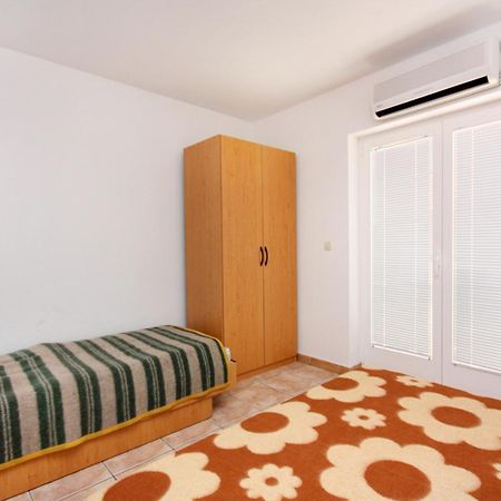 Apartments With A Parking Space Jezera, Murter - 5107 Rom bilde