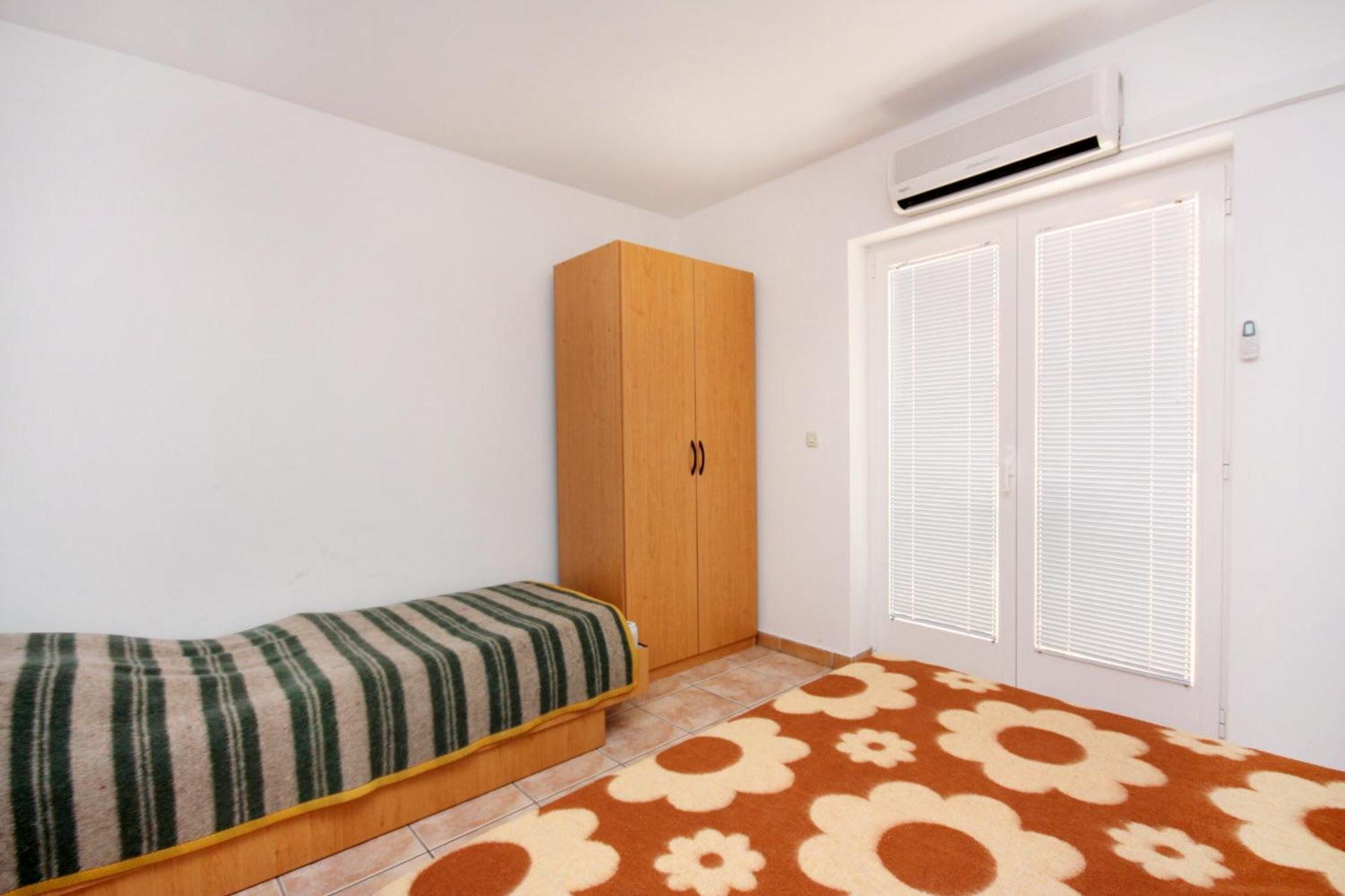 Apartments With A Parking Space Jezera, Murter - 5107 Rom bilde